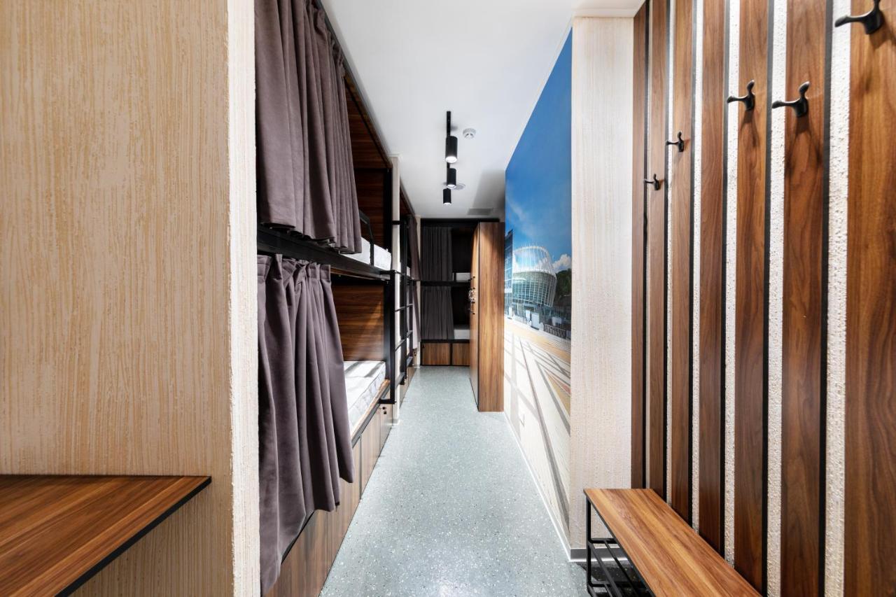 Misto Capsule Hotel Kyiv Exterior photo